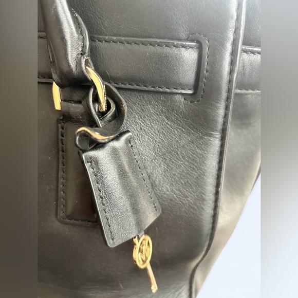 Michael Kors Hamilton Leather Satchel – Black | Strap Included - Picture 7 of 9
